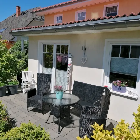 Small vacation home with terrace - your oasis of relaxation x1f3e1;x1f31e; near the Baltic Sea