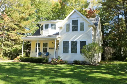 Your Kennebunkport Getaway — Walk to Town! - 3-Star