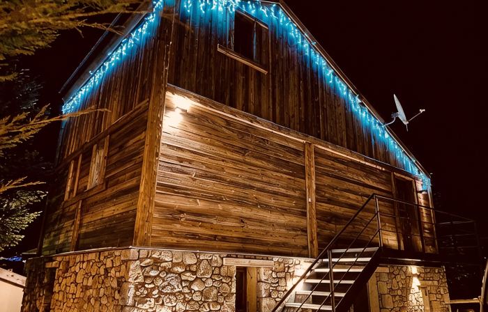 Coquet Chalet 2 Pas des Pistes ET Commerces Aux Angles-8 Pers-Parking