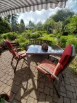 Gemütliche Ferienwohnung mit Terrasse und Wunderschönem Garten - Homestays