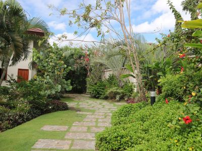 Munting Paraiso by Bravo Hotel