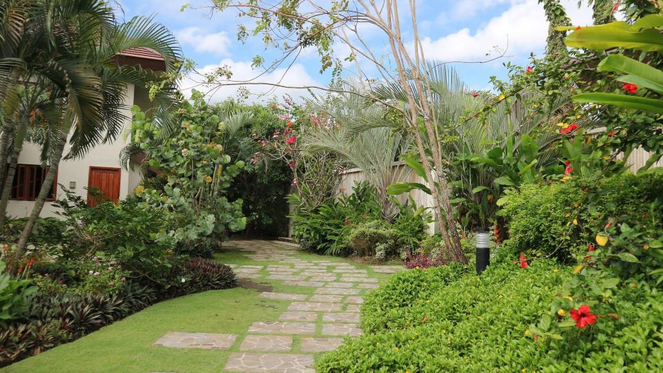 Munting Paraiso by Bravo Hotel