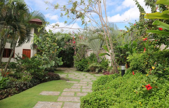 Munting Paraiso by Bravo Hotel