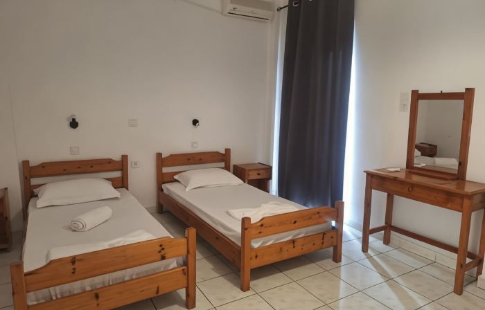 Vasilis Studios & Apartments