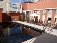 Eco Alcalá Suites - Rooftop Pools