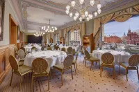 National Hotel - breakfast