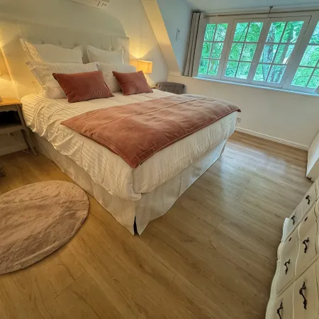 Villa de Luxe Avec Climatisation et Terrasse, Idéal Pour Visiter Paris!