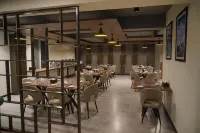 Destination Hotel Gilgit - parking