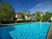 Bildungshaus St. Bernhard - Wohnen Und Tagen - Pools