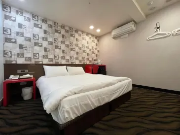 funny ximen Hotel