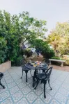 Casablu Hotel
