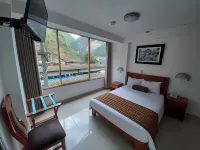 Flower's House MachuPicchu