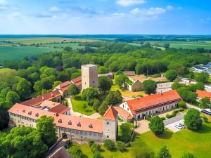 Hotel Burg Wanzleben