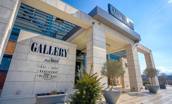 Gallery Art Hotel