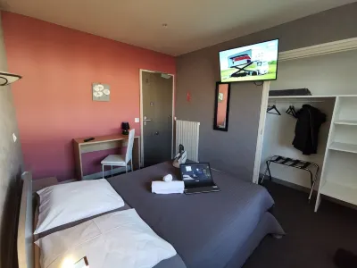 La Vieille Ferme Hotels in Les Ancizes-Comps