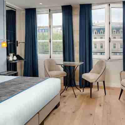 Hotel Les Rives de Notre-Dame Rooms