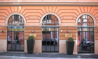 Hotel Fiume Rome