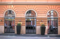 Hotel Fiume Rome