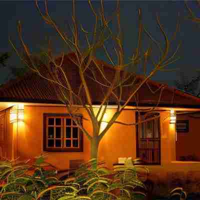 Saimoonbury Resort Hotel Exterior