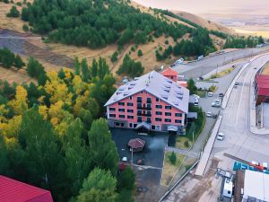 Dedeman Palandoken Ski Lodge Hotel