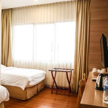 巴淡哈納酒店 鄰近Nagoya Citywalk的酒店