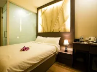 Hotel CIQ @ Wong Ah Fook Hotels near Jalan Tan Hiok Nee