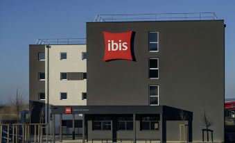 Ibis Saint Paul Trois Chateaux (Ouverture Decembre 23)