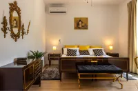 Villa Akulica with Heated Outdoor Pool and Seaview