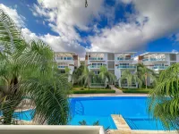 Gorgeous 1 BR PH apartment w Jacuzzi Hotels in El Cortecito