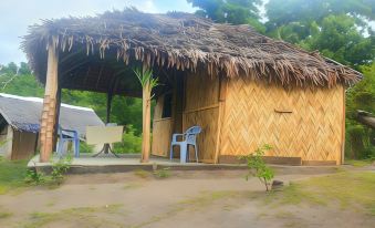 Volcano Island Paradise Bungalows