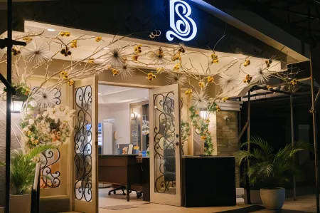 Sta Barbara Residence Hotel