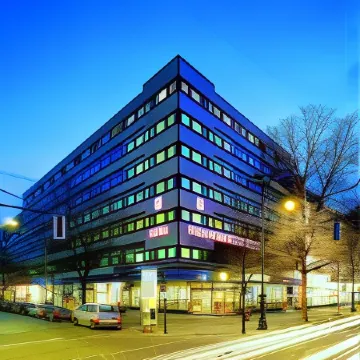 Hollywood Media Hotel