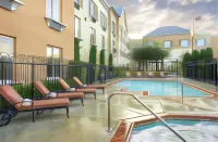 Ayres Hotel Seal Beach – Cypress - Beach