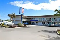 Motel 6 Venice, FL Các khách sạn ở Venice