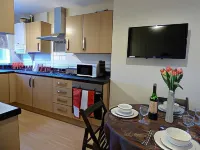 Birdholme House