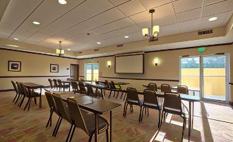 Comfort Inn & Suites Dothan East