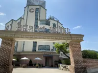 California Hotel Hotels in Buan-gun