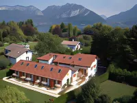 L'Aurore du Lac Hotels in Sevrier