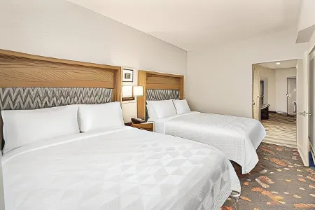 Holiday Inn & Suites Orlando I-Drive - Theme Parks
