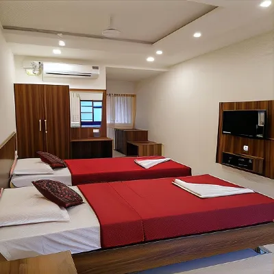 FOUR SQUARE COMFORTS Hotels near Manipal Lake