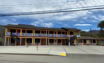 Frazier View Motel
