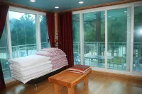 Jangheung Hue Land Pension Hotels in Gangjin-gun