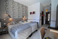 Logis Hostellerie du Perigord Vert Hotels in Lussas-et-Nontronneau