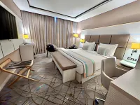 2H Hotel