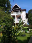 Firefly Beach Cottages Hôtels à : Orange Bay