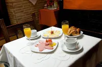 Hospederia Casa de Cisneros Hotels in Toledo
