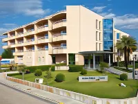 Aparthotel Dunes Platja Hotels near C'an Picafort Market