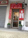 Hôtel le Milan Hotels in Adé