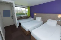 Kyriad Chantilly Sud - Luzarches Hotels in Val-d'Oise