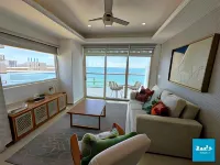 Sunset View Luxury Condos Bodega El Conchi 주변 호텔